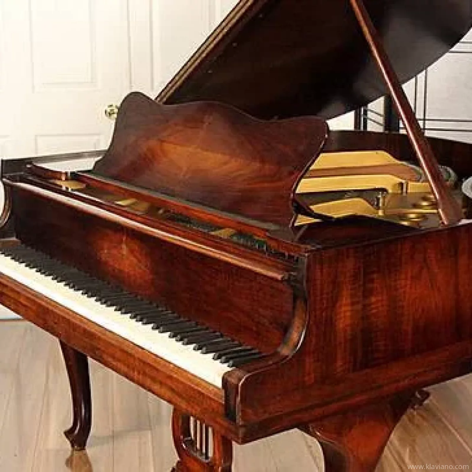 Gebruikte, Steinway & Sons, S-155