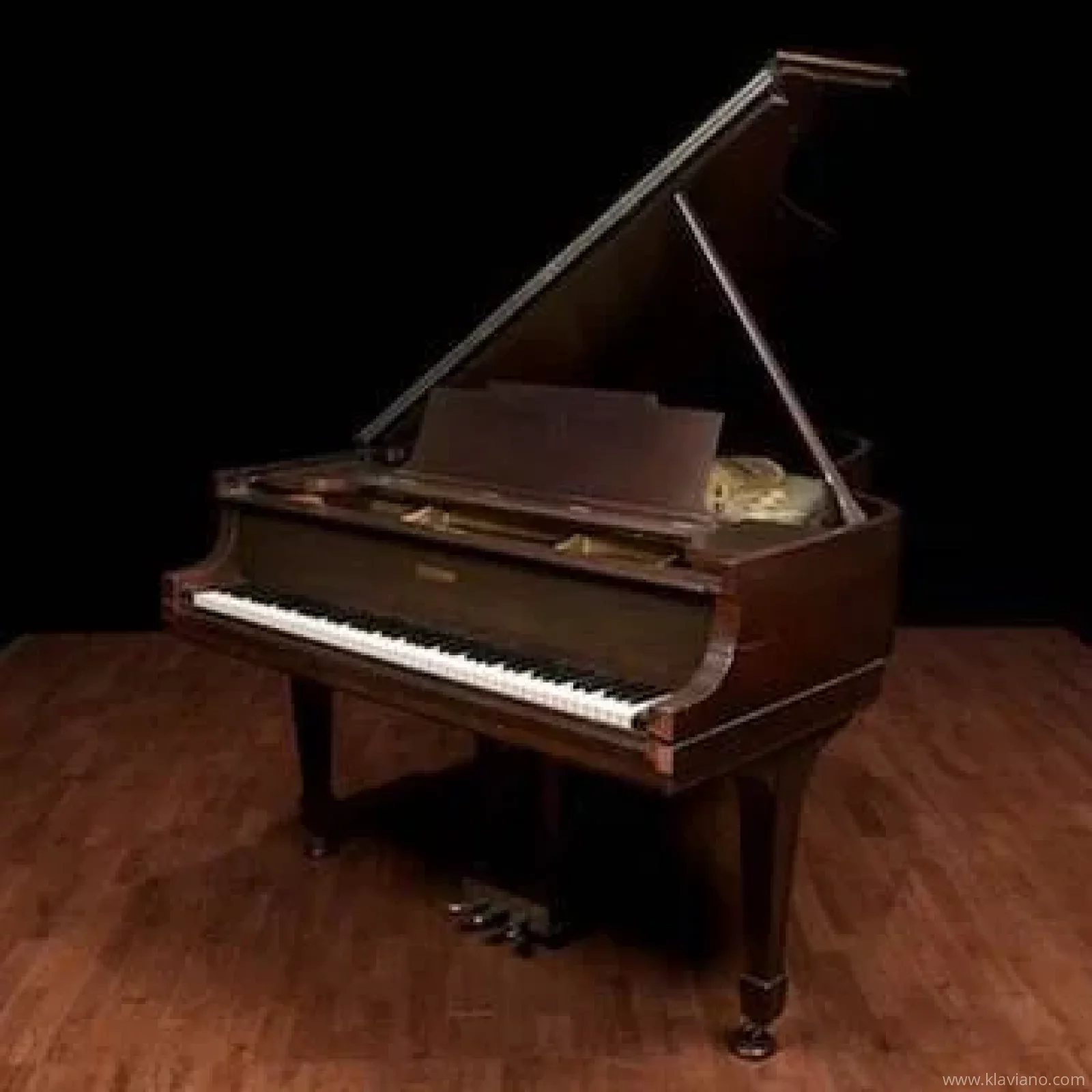 Używany, Steinway & Sons, M-170