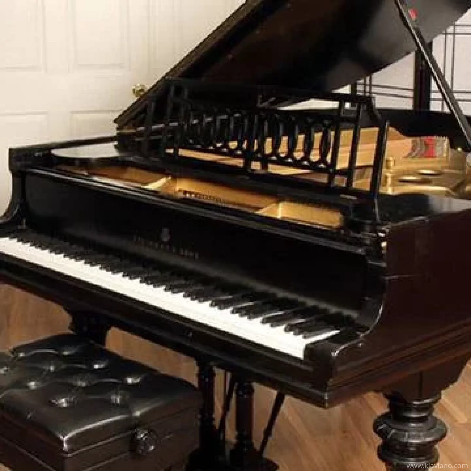 Gebruikte, Steinway & Sons, O-180