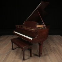 Används, Steinway & Sons, O-180