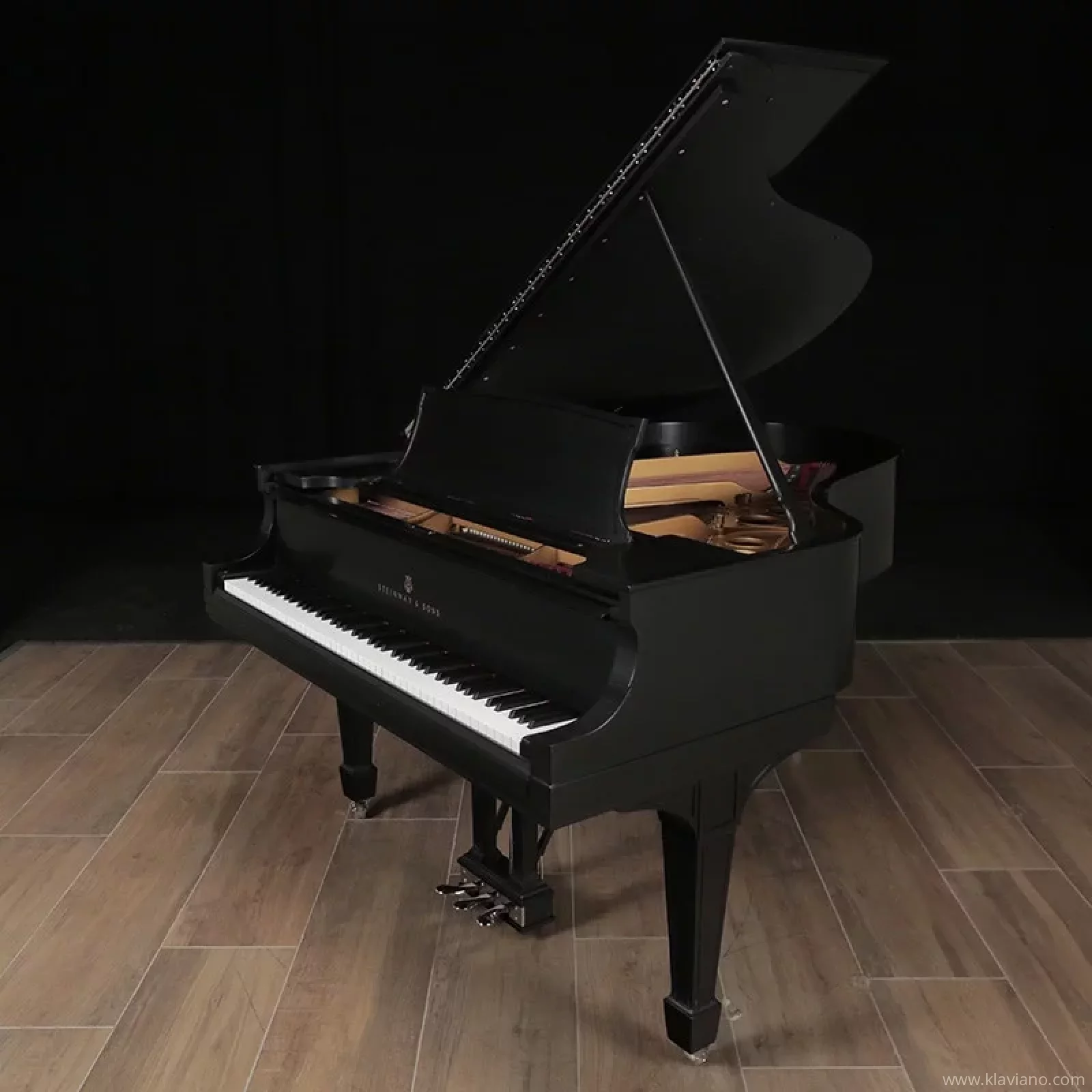 Używany, Steinway & Sons, O-180