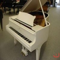 Används, Steinway & Sons, O-180