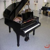 Används, Steinway & Sons, O-180