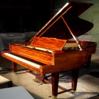 Används, Steinway & Sons, O-180