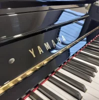 Used, Yamaha, U3S