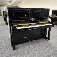 Piano droit Steinway & Sons, mod. V-125