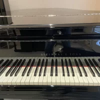 Usado, Steinway & Sons, O-180