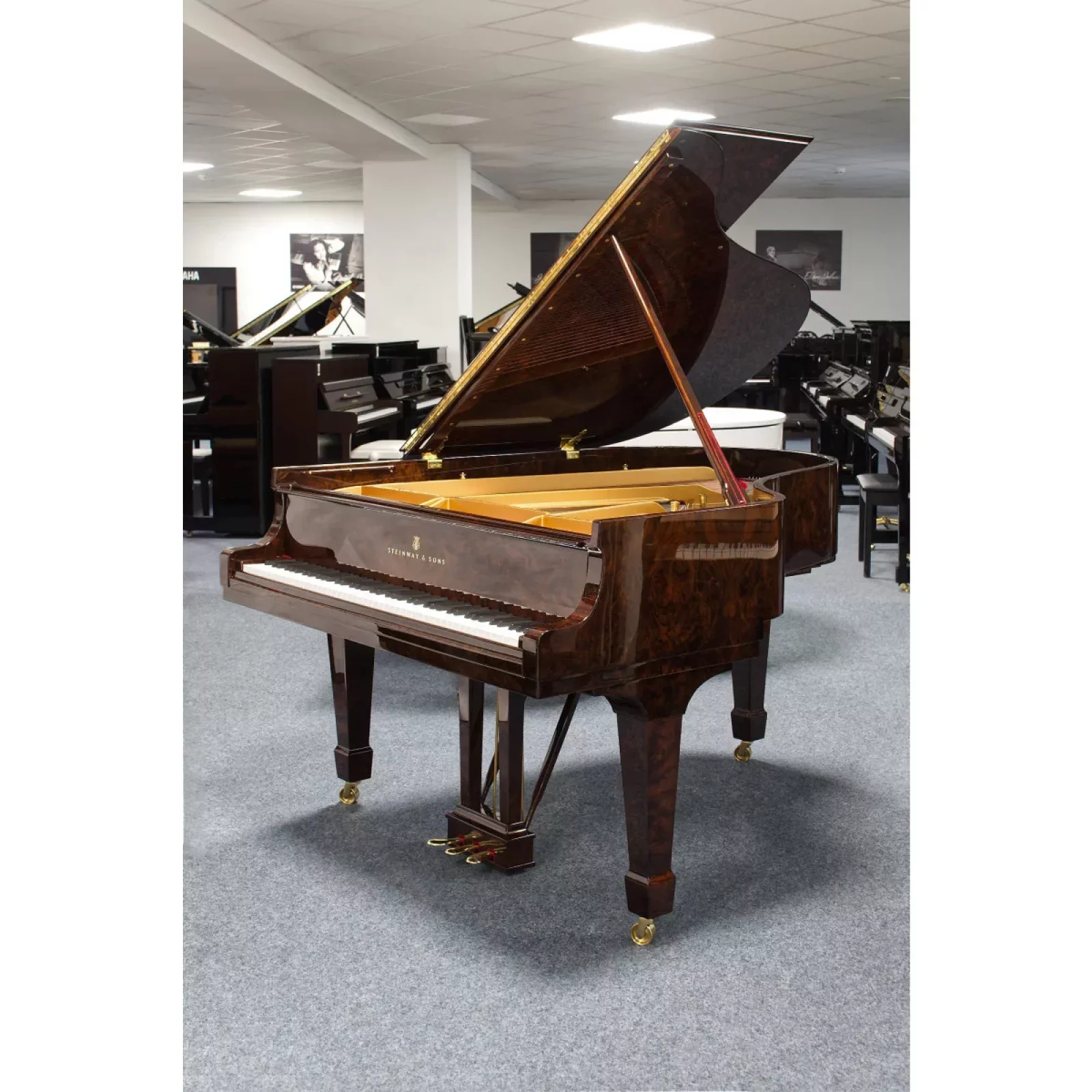 Gebruikte, Steinway & Sons, M-170