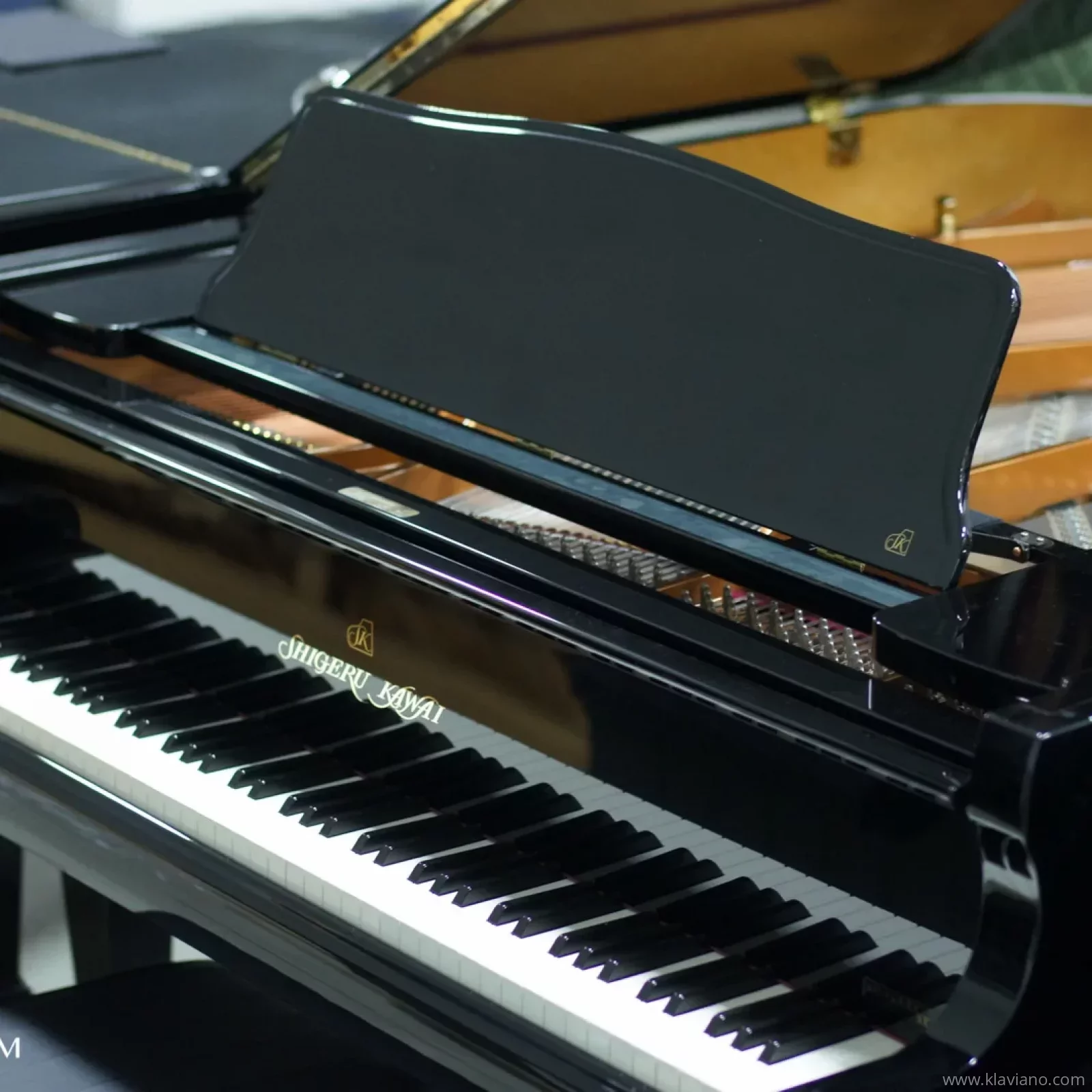 Used, Shigeru Kawai, SK-2