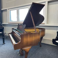 Steinway & Sons Flügel, Modell S-155