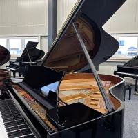 Steinway & Sons Flügel, Modell O-180