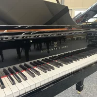 Steinway & Sons Flügel, Modell O-180