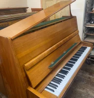 Usato, Steinway & Sons, V-125