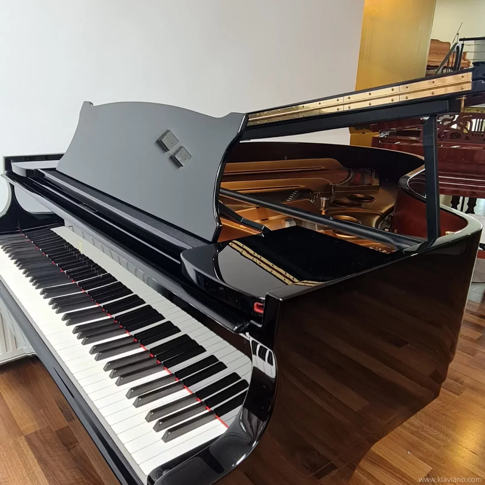 Używany, Steinway & Sons, O-180