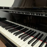 Gebruikte, Steinway & Sons, O-180