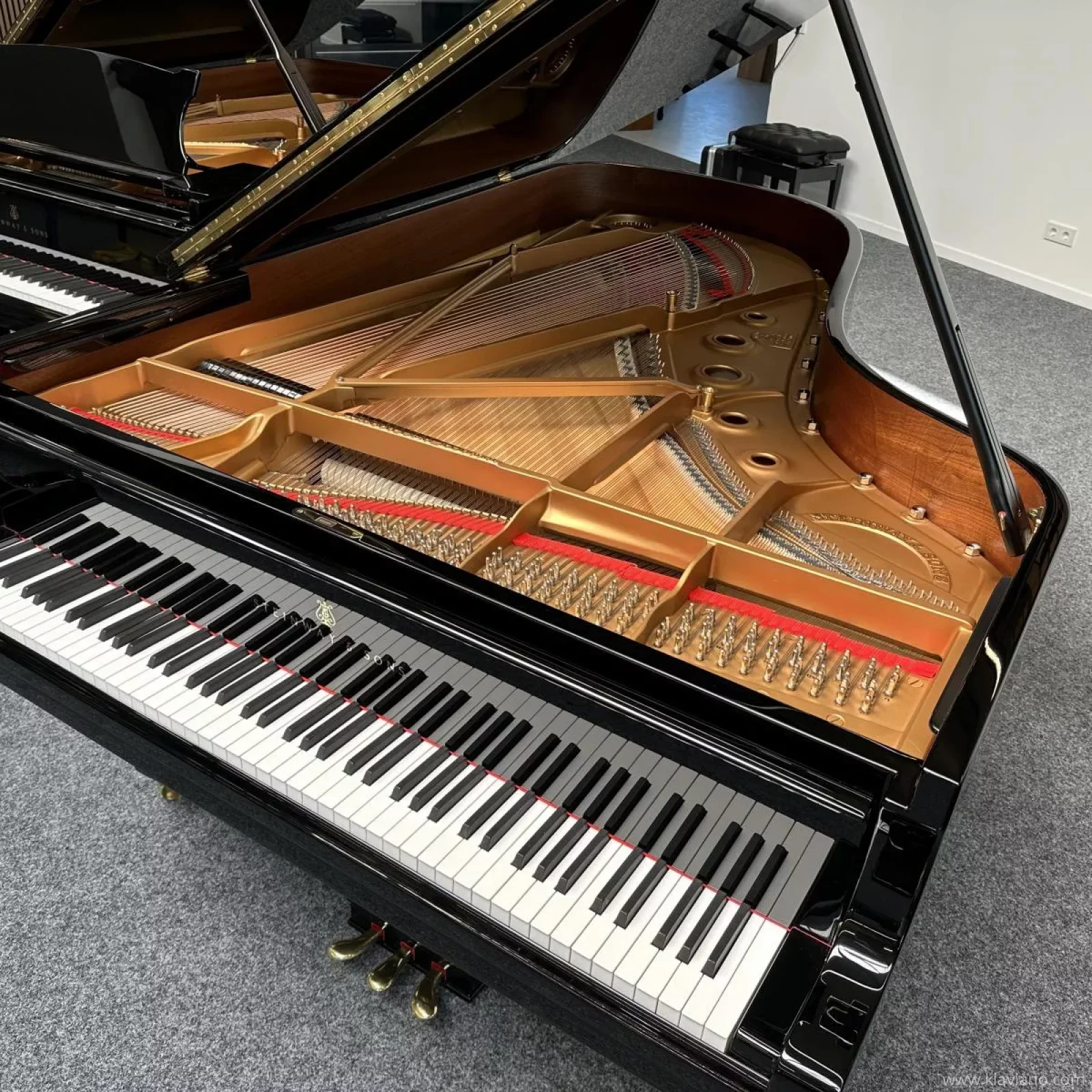 Vendu - Occasion Steinway & Sons B-211 | Swisttal | Mois De Garantie ...