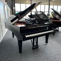 Steinway & Sons Flügel, Modell B-211