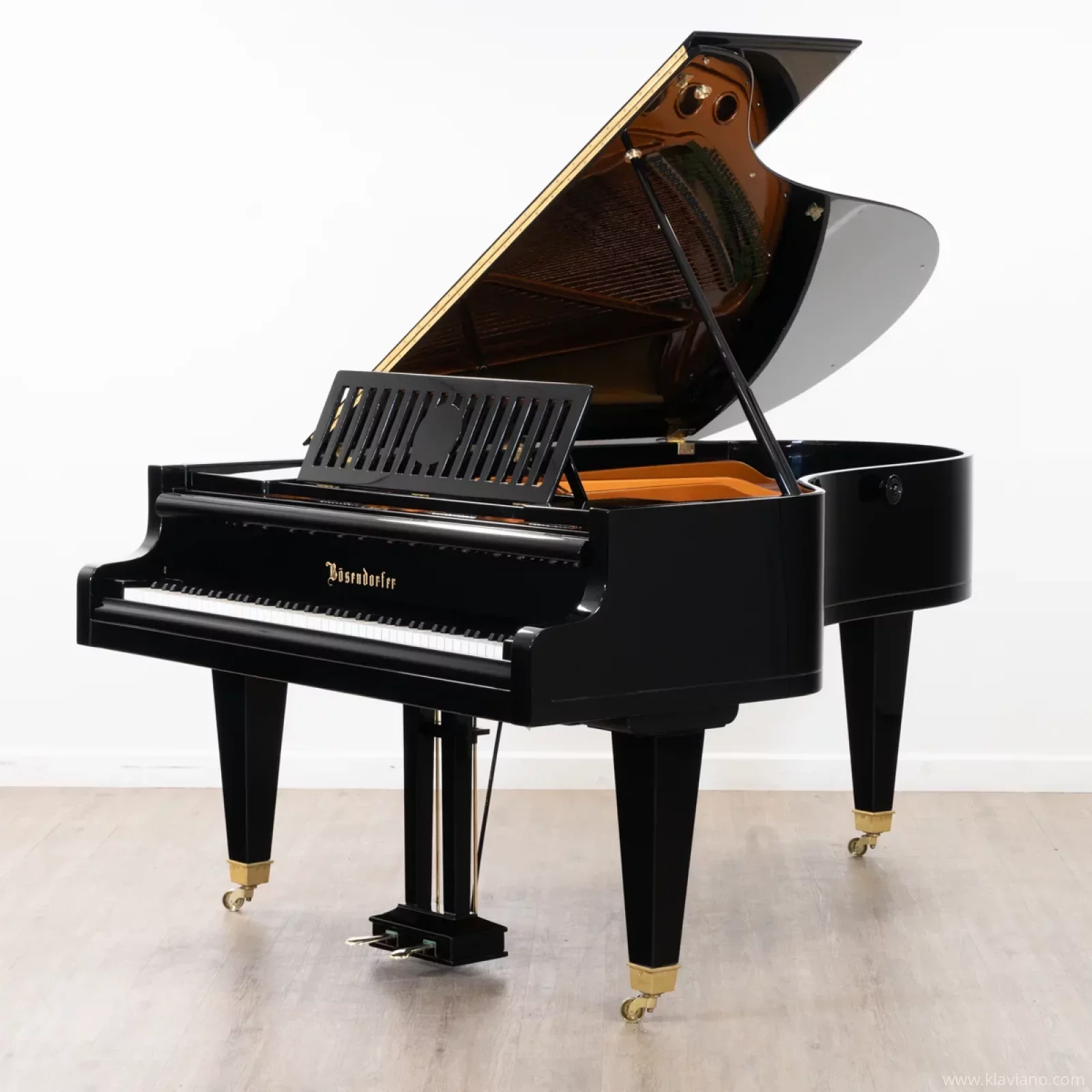 Används, Bösendorfer, 200