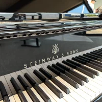 Gebruikte, Steinway & Sons, M-170