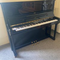 Schimmel K 132 Tradition Schwarz