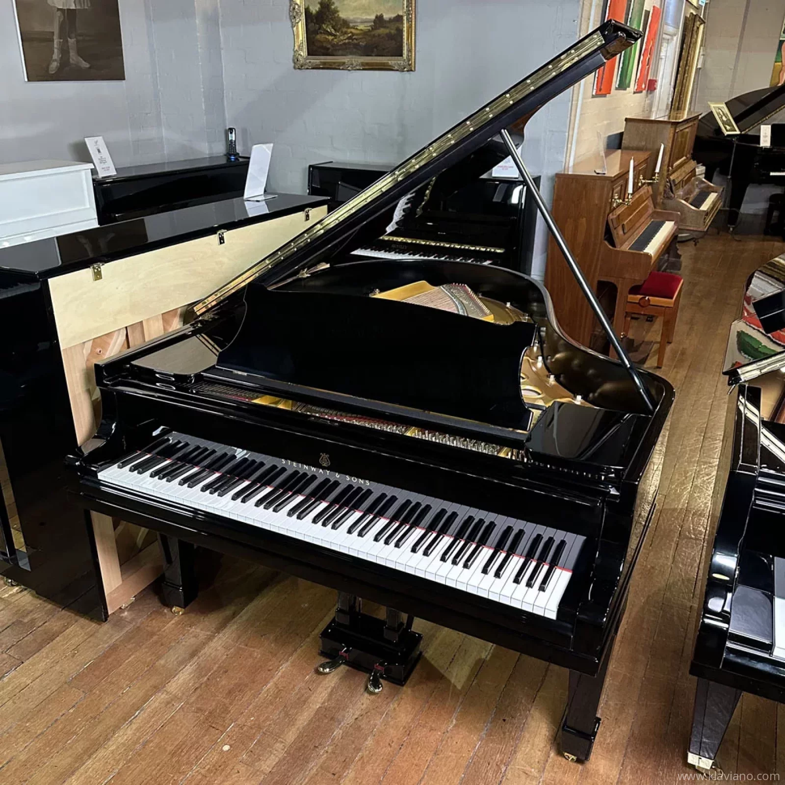 Används, Steinway & Sons, O-180