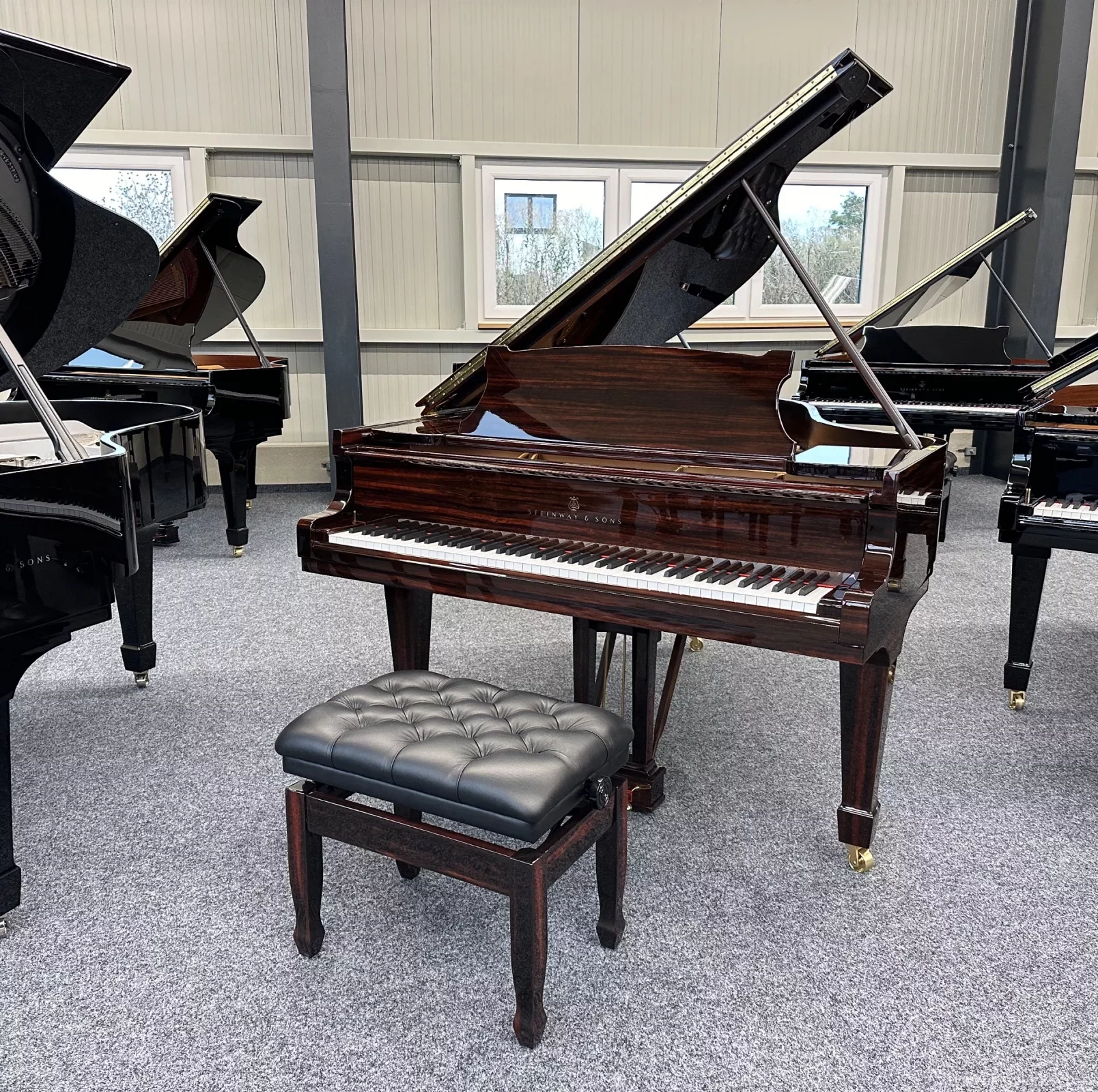 Steinway & Sons Flügel, Modell O-180