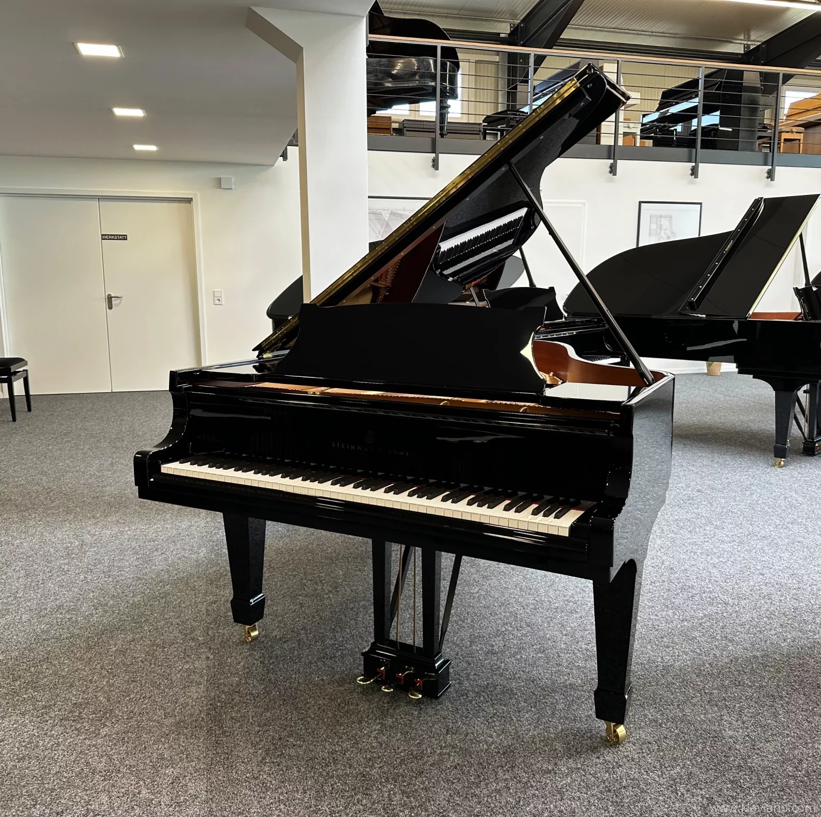 Used, Steinway & Sons, A-188