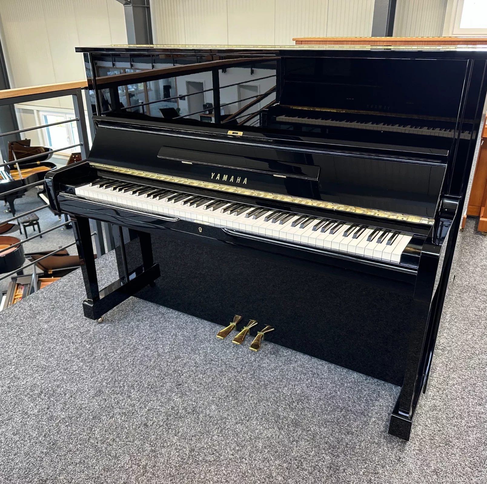 Yamaha Klavier, Mod. U1