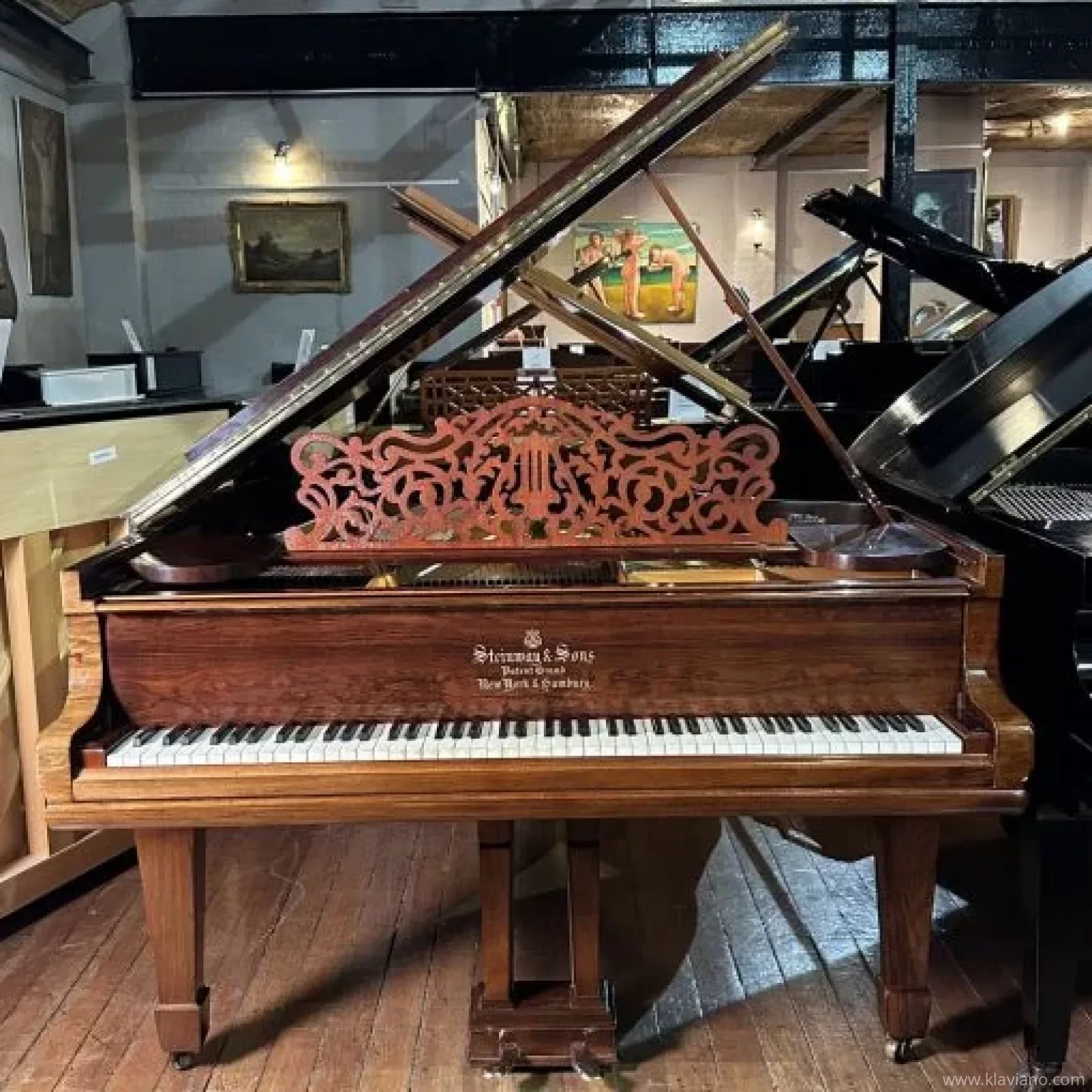 Används, Steinway & Sons, O-180