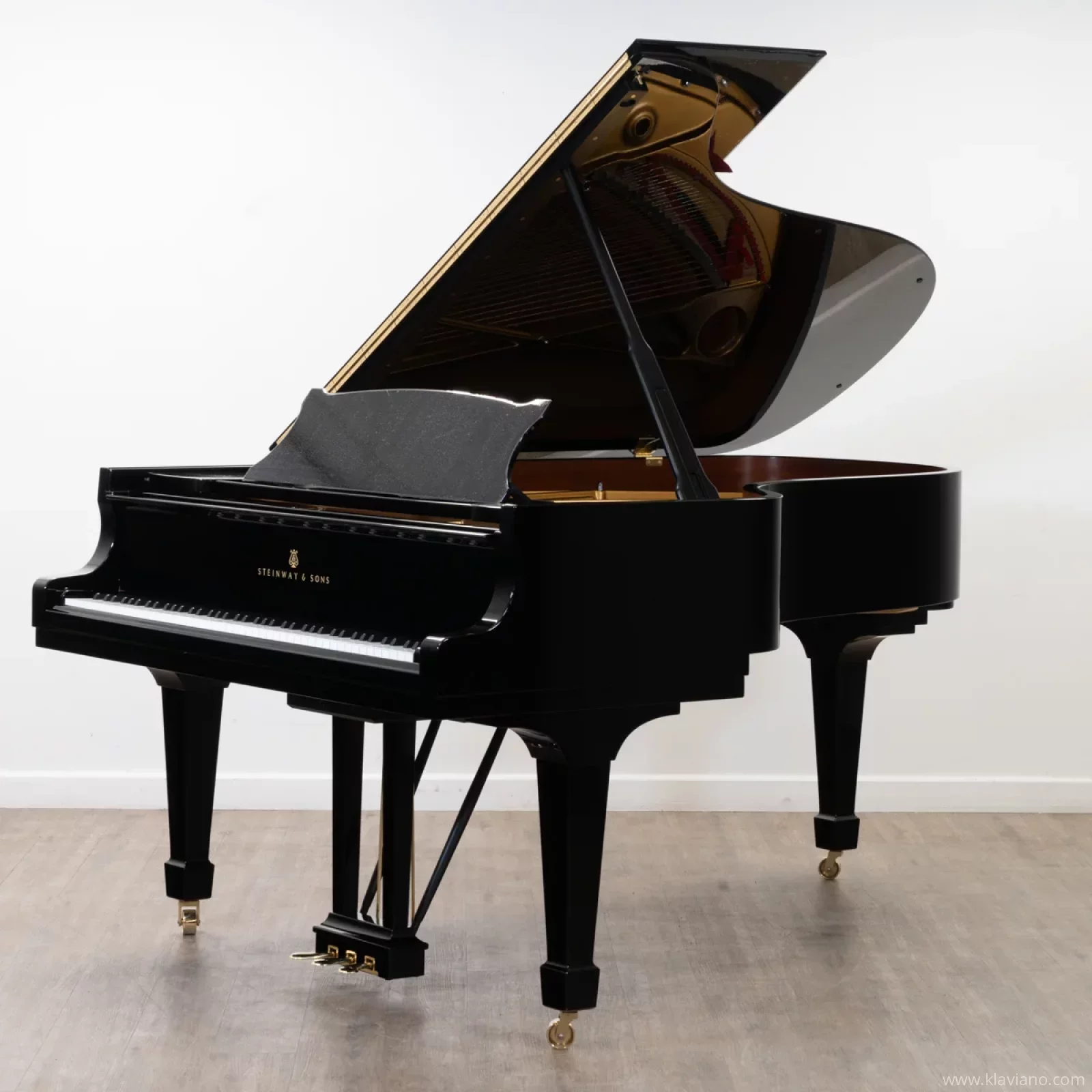 Usato, Steinway & Sons, B-211