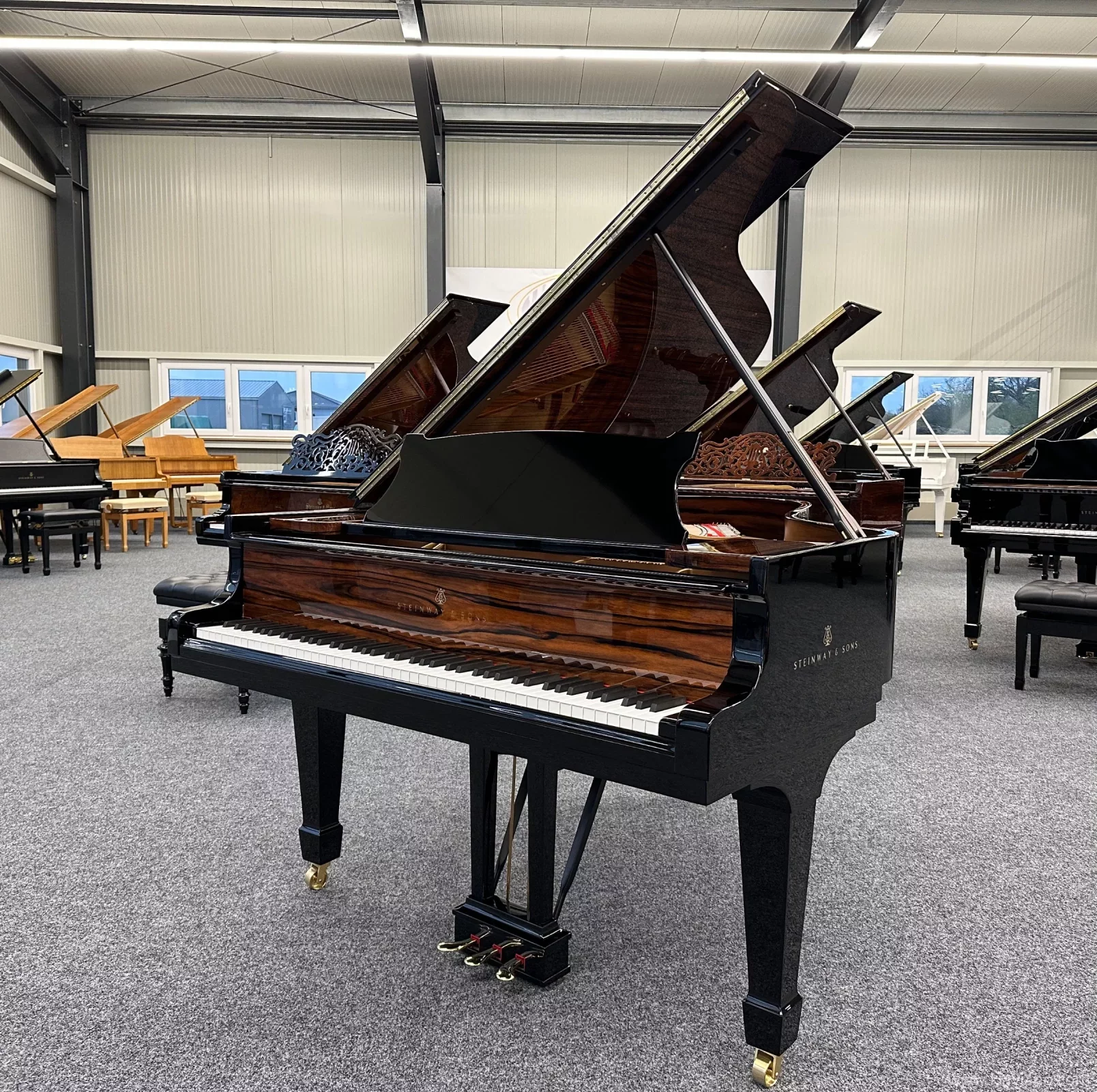 Steinway & Sons Flügel, Modell O-180