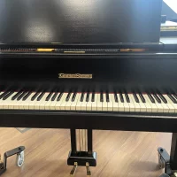 Usado, Grotrian Steinweg, 160