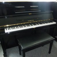 Used, Yamaha, U1A