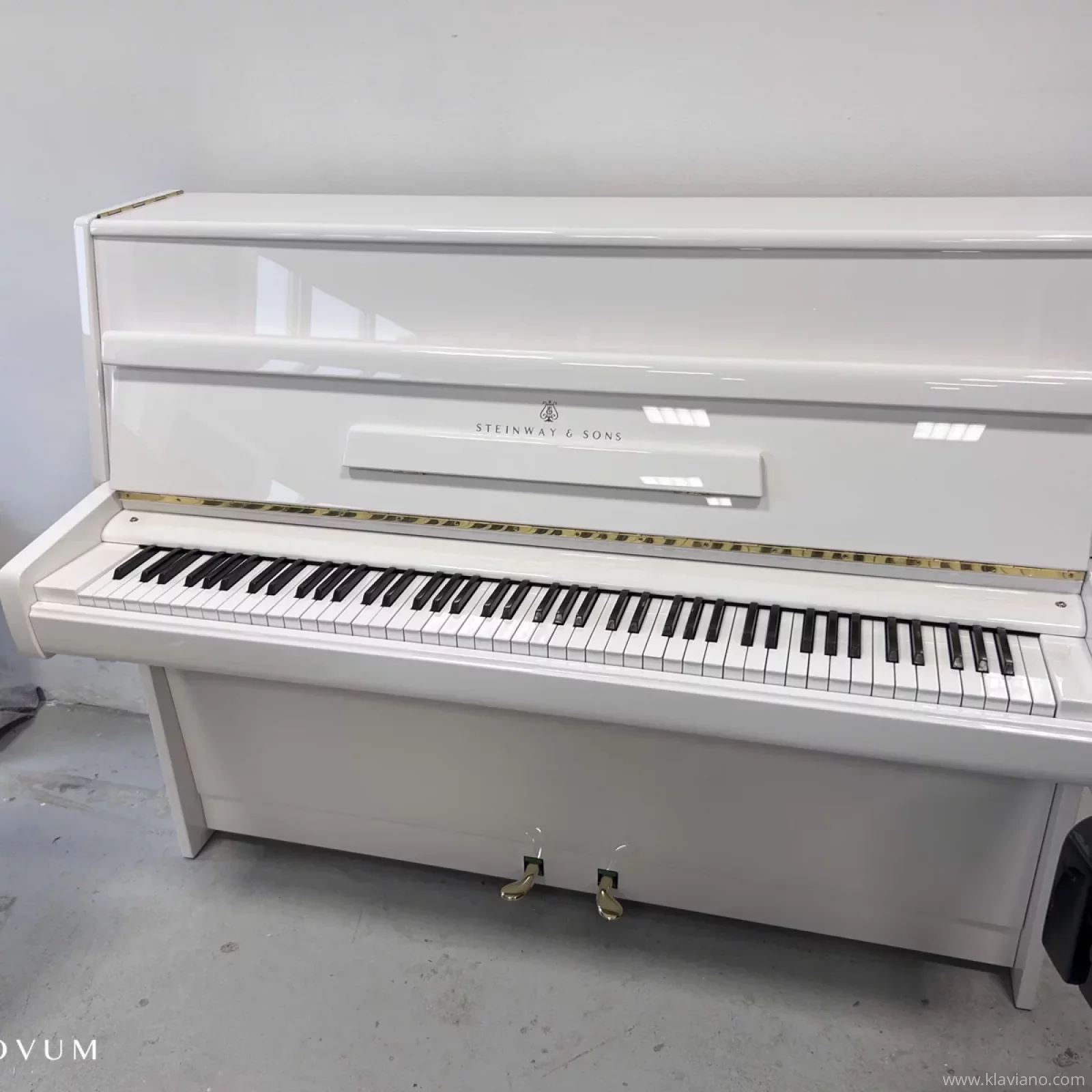 Gebraucht, Steinway & Sons, Z-114