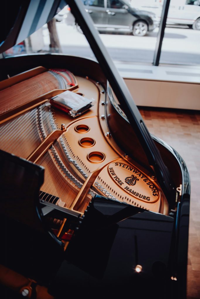 piano à queue steinway