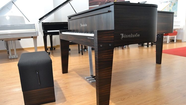 Bösendorfer Edge